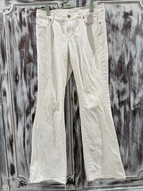 LOFT White Flare Jeans - Clean Wide-Leg Style